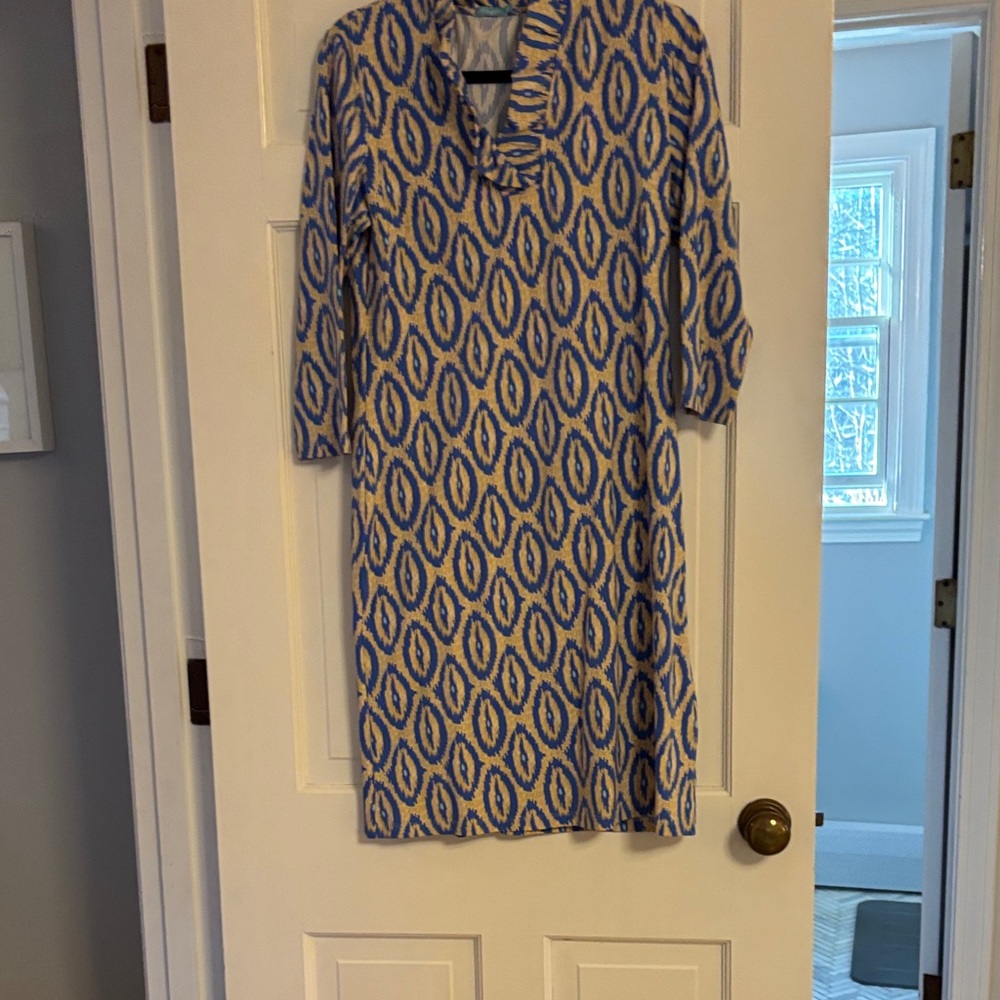 Elegant Blue and White Geometric Dress